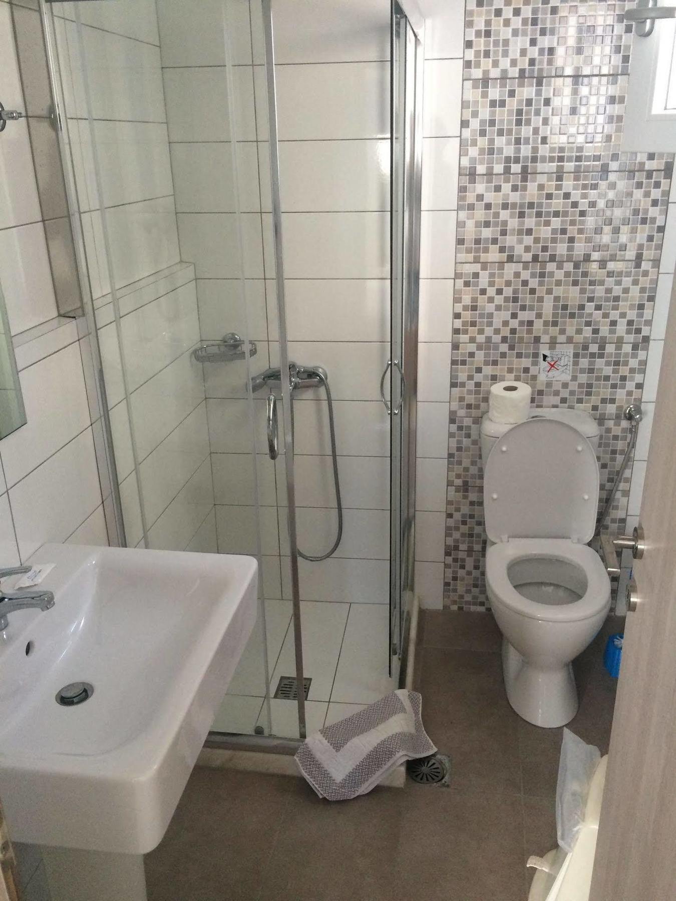 Socrates Apartmens & Restaurant Милатос Екстериор снимка